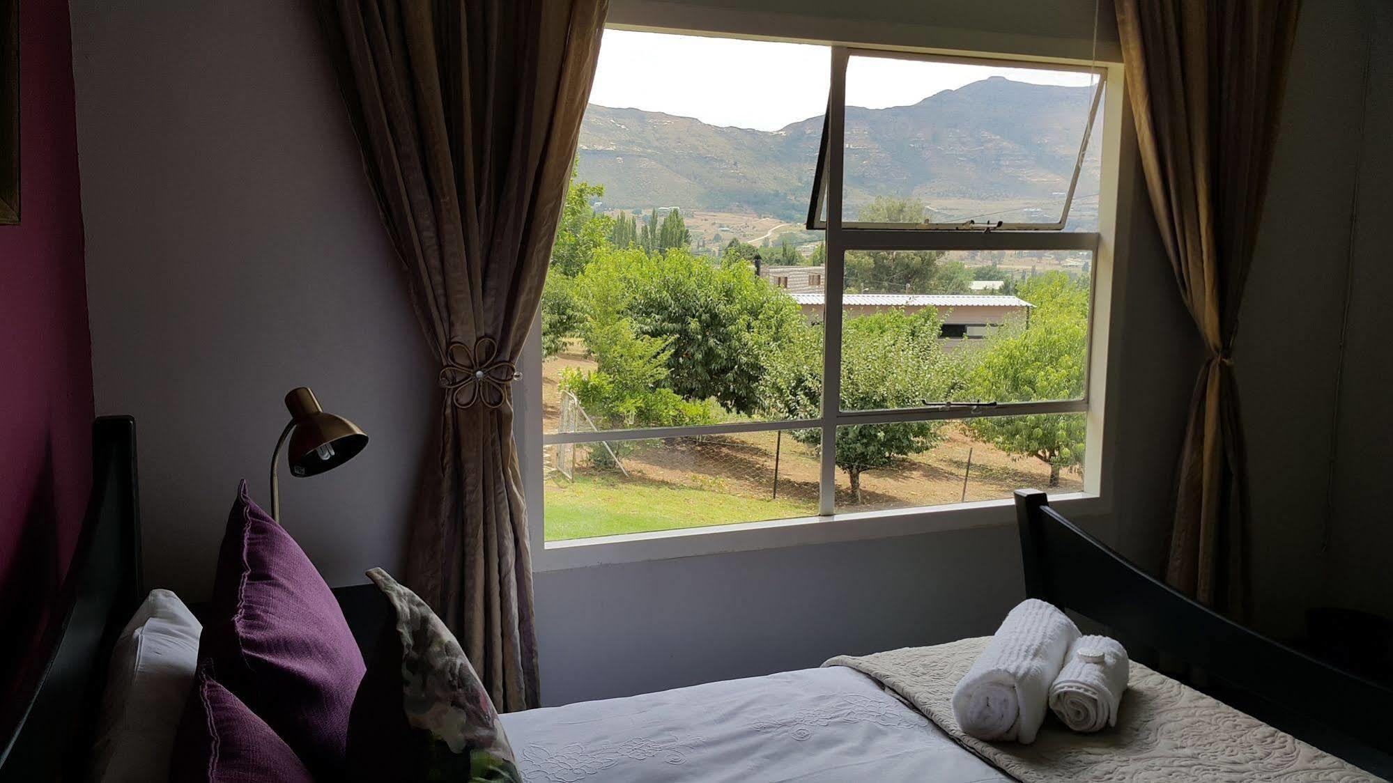 Golden View Luxury Self Catering Villa Clarens Buitenkant foto