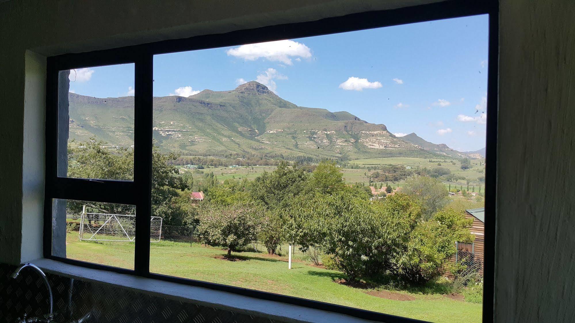 Golden View Luxury Self Catering Villa Clarens Buitenkant foto