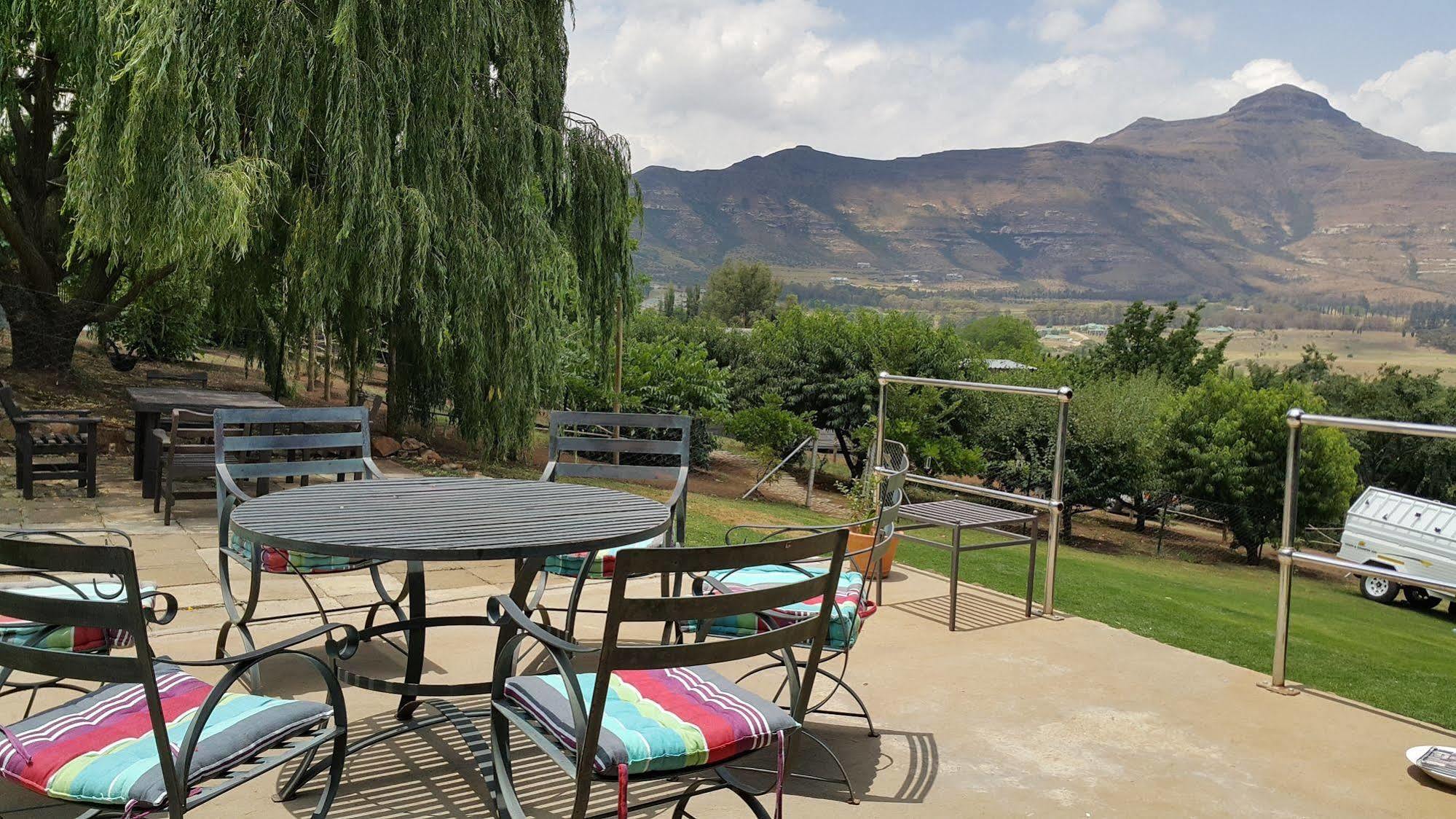 Golden View Luxury Self Catering Villa Clarens Buitenkant foto